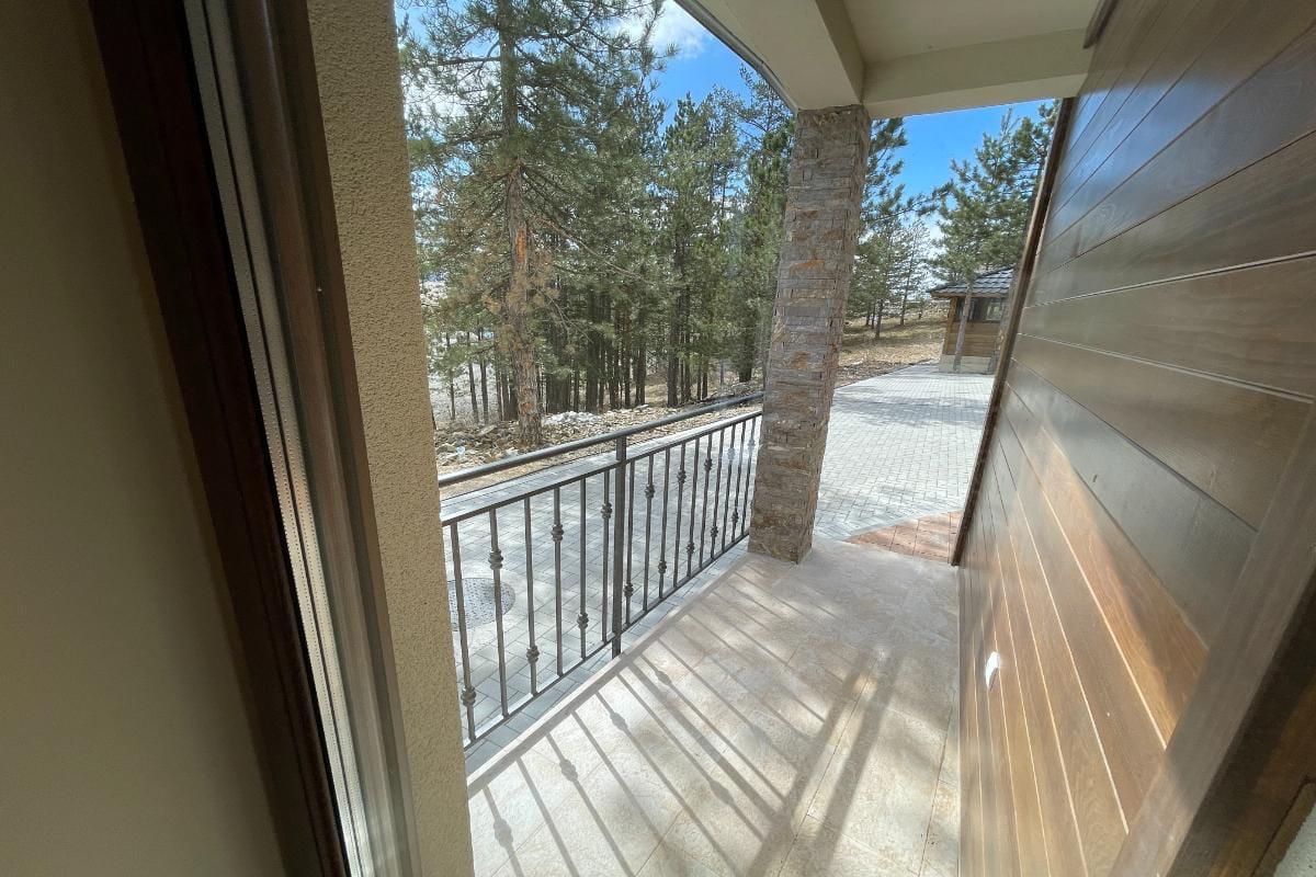 Property Gallery Image